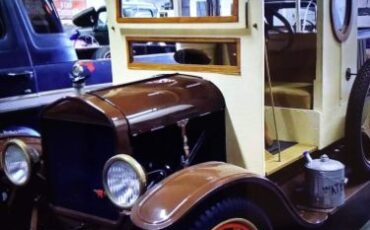 Unknown-Model-t-1921-3