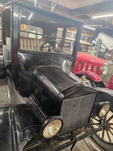 Unknown-Model-t-1923-Black