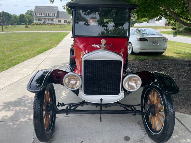 Unknown-Model-t-1924-Red-1