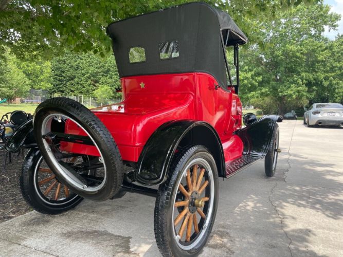 Unknown-Model-t-1924-Red-9