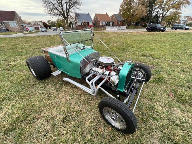 Unknown-Model-t-1927-Green-Gray-9