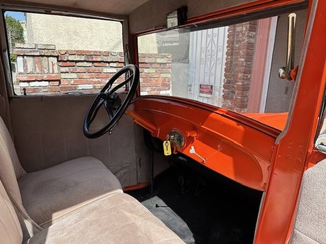 Unknown-Model-t-1927-Orange-Tan-11
