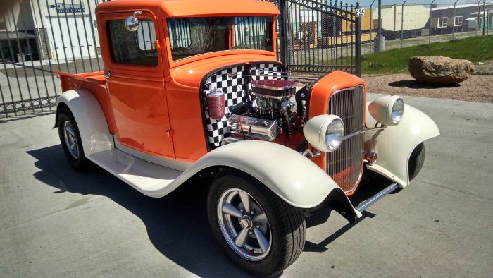 Unknown-Model-t-1932-Orange-Green