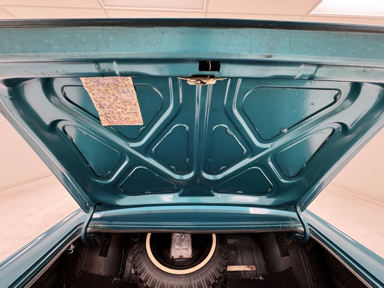 Unknown-Monaco-1968-Medium-Dark-Turquois-White-10