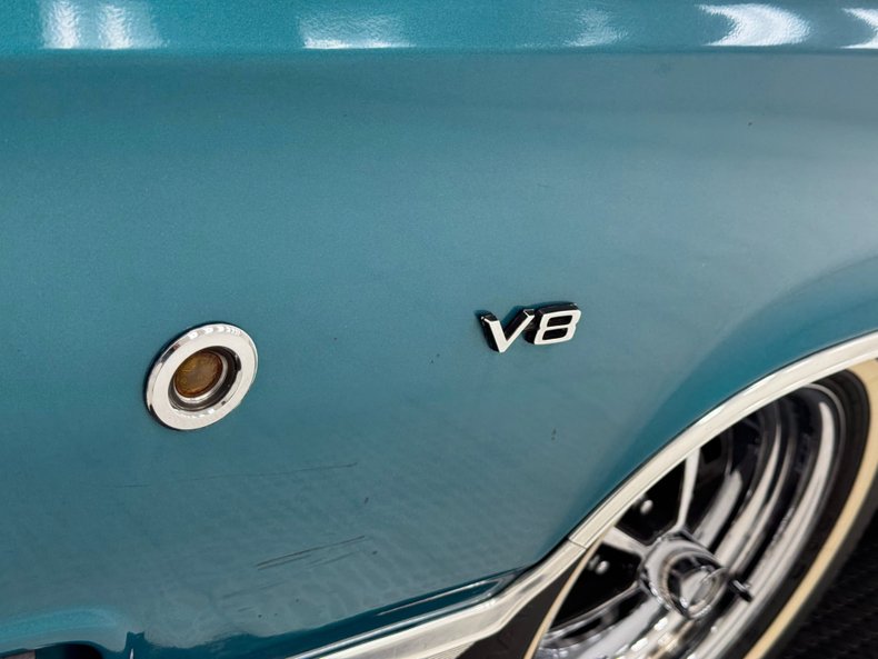 Unknown-Monaco-1968-Medium-Dark-Turquois-White-19