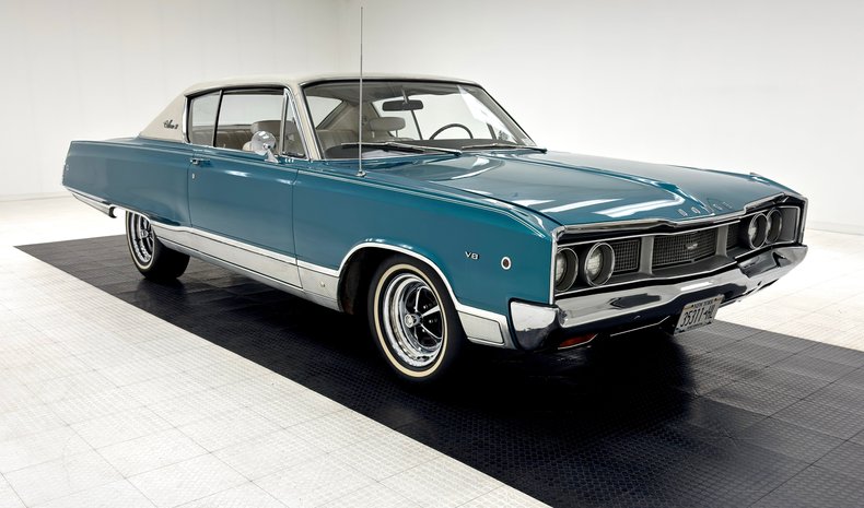Unknown-Monaco-1968-Medium-Dark-Turquois-White-3