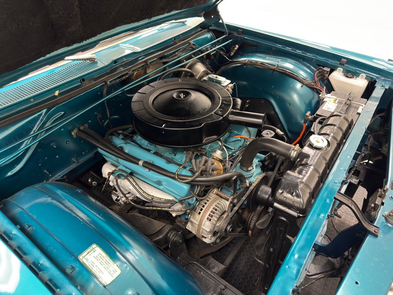 Unknown-Monaco-1968-Medium-Dark-Turquois-White-35