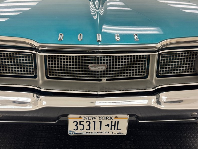 Unknown-Monaco-1968-Medium-Dark-Turquois-White-5