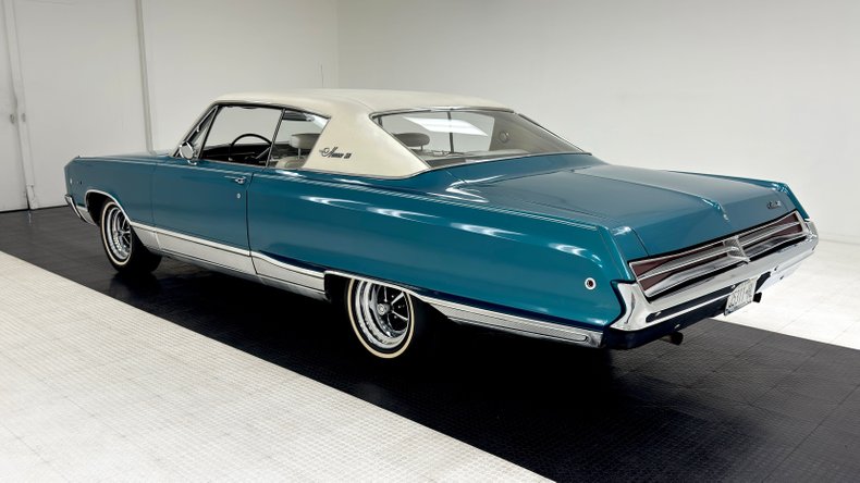 Unknown-Monaco-1968-Medium-Dark-Turquois-White