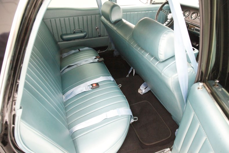 Unknown-Montego-1969-Black-Aqua-19