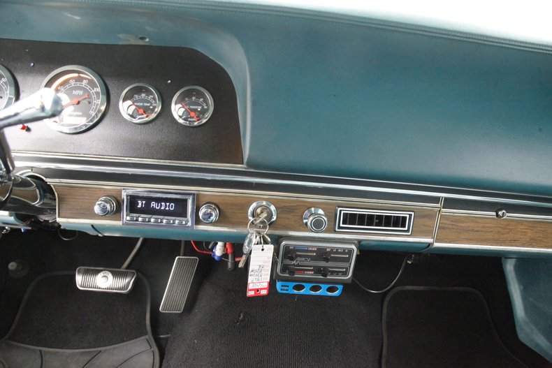 Unknown-Montego-1969-Black-Aqua-33