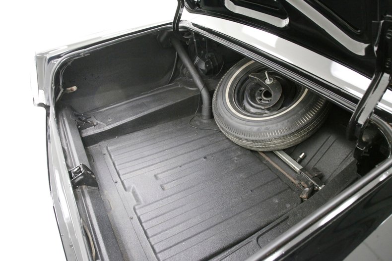 Unknown-Montego-1969-Black-Aqua-41