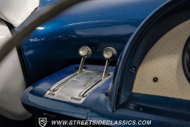 Unknown-Monterey-1952-Blue-Blue-16