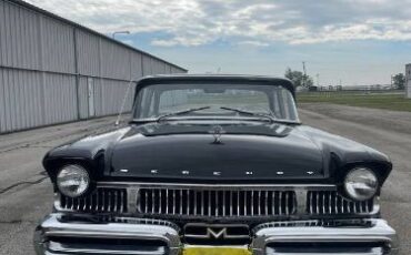 Unknown-Monterey-1957-Black-3