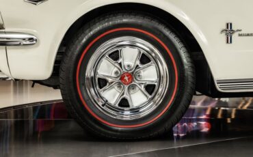 Unknown-Mustang-1964-White-Red-14