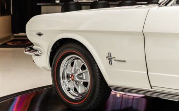 Unknown-Mustang-1964-White-Red-22