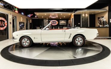Unknown-Mustang-1964-White-Red-36