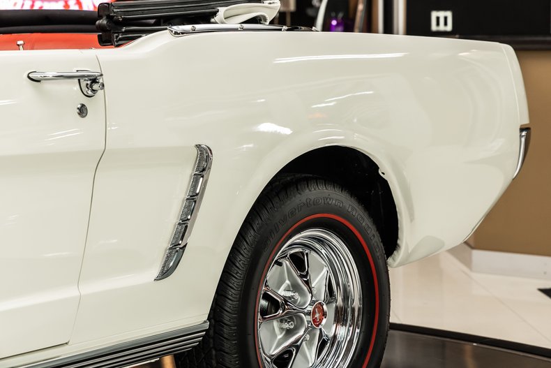 Unknown-Mustang-1964-White-Red-6