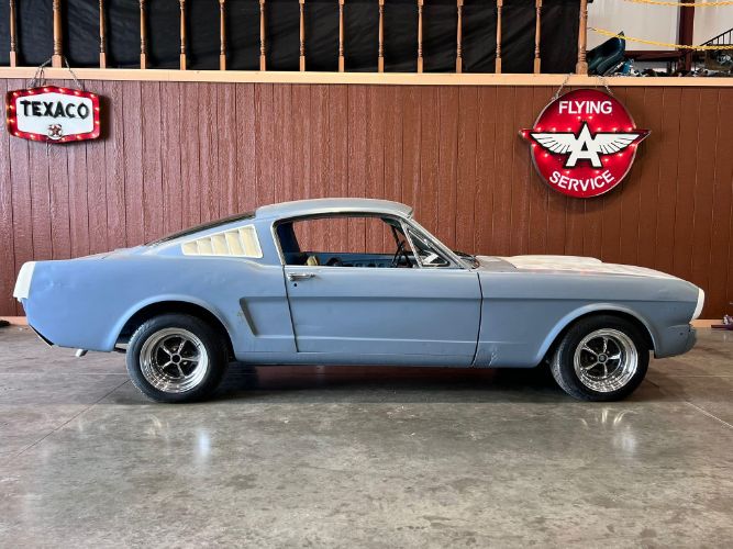 Unknown-Mustang-1965-12
