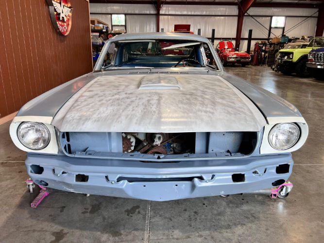 Unknown-Mustang-1965-37