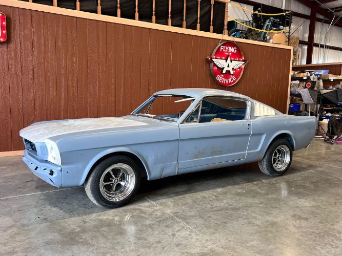 Unknown-Mustang-1965-42