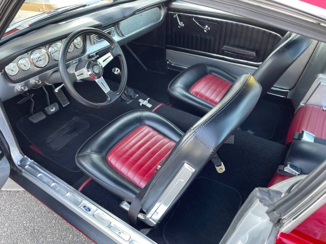 Unknown-Mustang-1965-5
