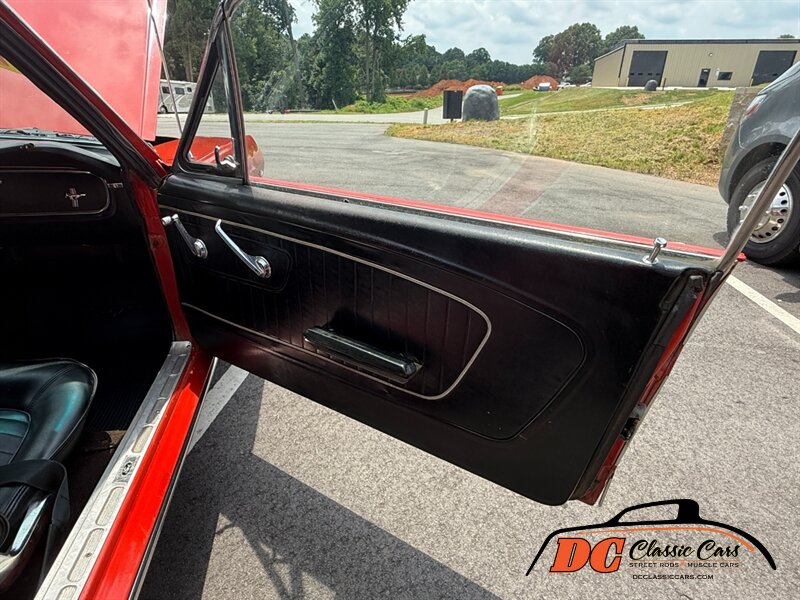 Unknown-Mustang-1965-Black-Black-14