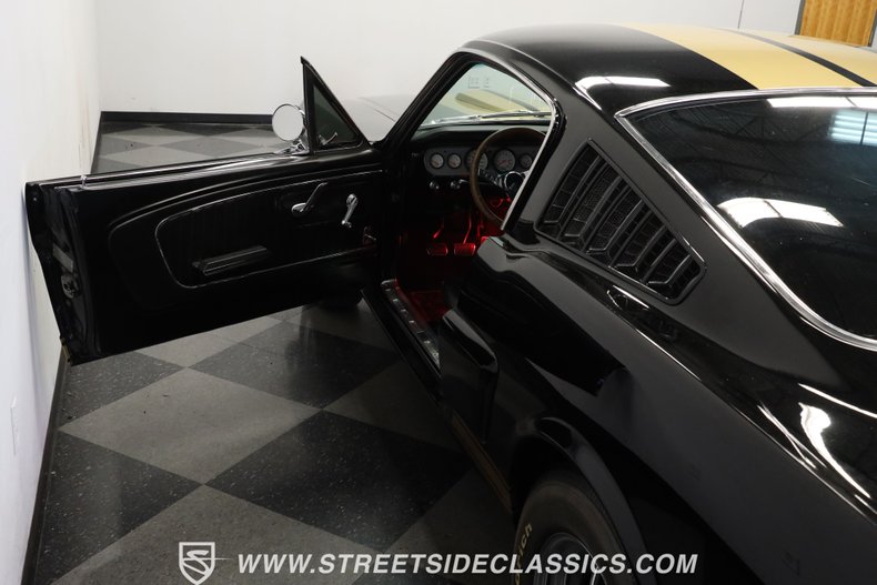 Unknown-Mustang-1965-Black-Black-35