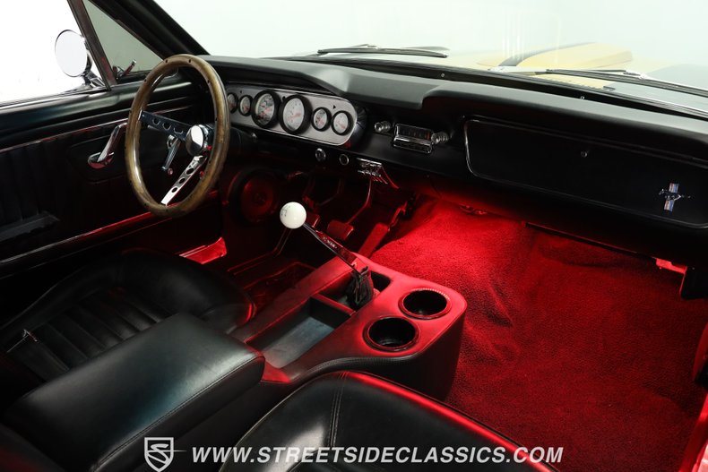 Unknown-Mustang-1965-Black-Black-47
