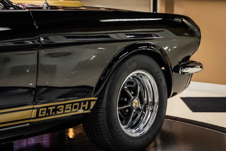 Unknown-Mustang-1965-Black-Black-49