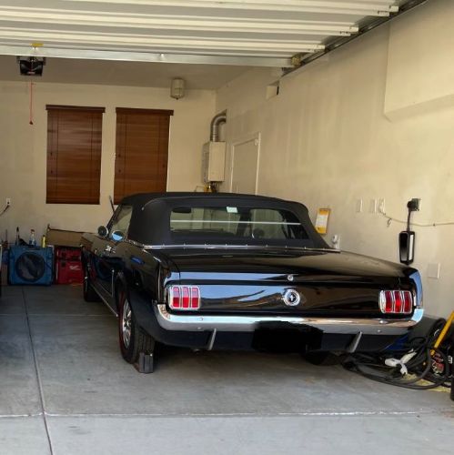 Unknown-Mustang-1965-Black-Black-Vinyl-1