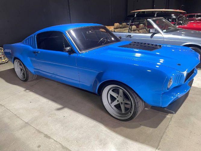 Unknown-Mustang-1965-Blue-9