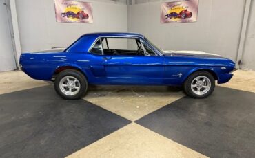 Unknown-Mustang-1965-Blue-White-Black-16