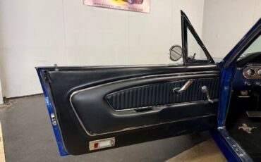 Unknown-Mustang-1965-Blue-White-Black-21