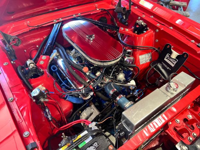 Unknown-Mustang-1965-Candy-Apple-Red-18