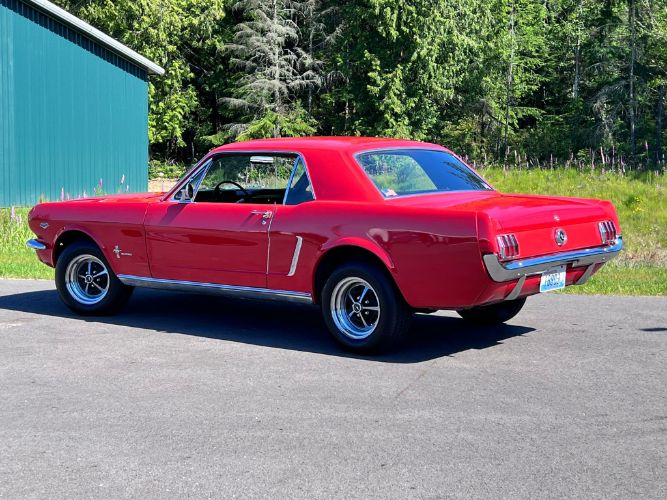 Unknown-Mustang-1965-Candy-Apple-Red-39