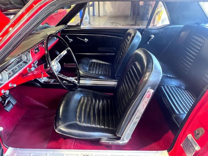 Unknown-Mustang-1965-Candy-Apple-Red-43