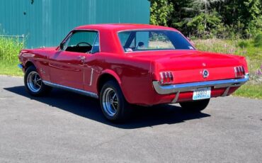 Unknown-Mustang-1965-Candy-Apple-Red-48