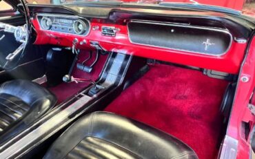 Unknown-Mustang-1965-Candy-Apple-Red-8