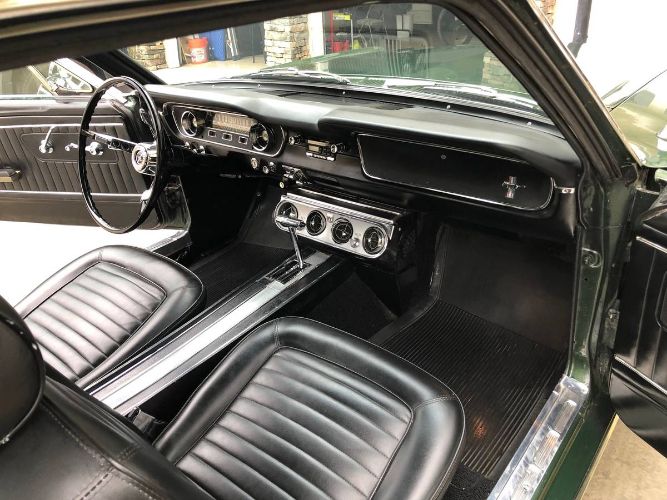 Unknown-Mustang-1965-Green-3