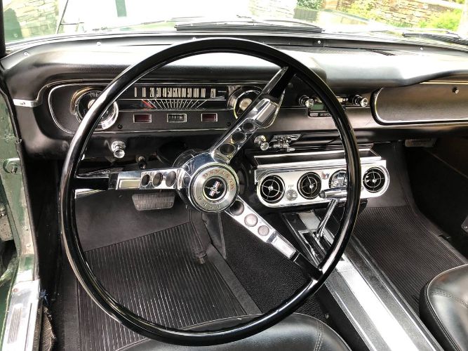 Unknown-Mustang-1965-Green-4
