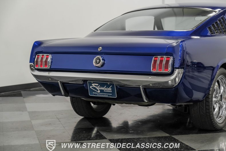 Unknown-Mustang-1965-Indigo-Blue-Black-13