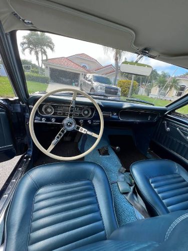 Unknown-Mustang-1965-Ocean-BlueWhite-8