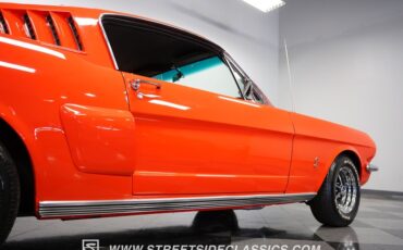 Unknown-Mustang-1965-Orange-Black-37