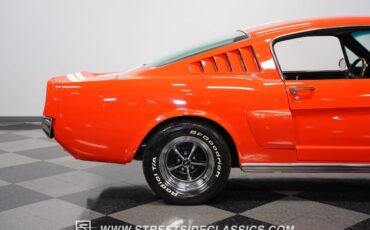 Unknown-Mustang-1965-Orange-Black-38