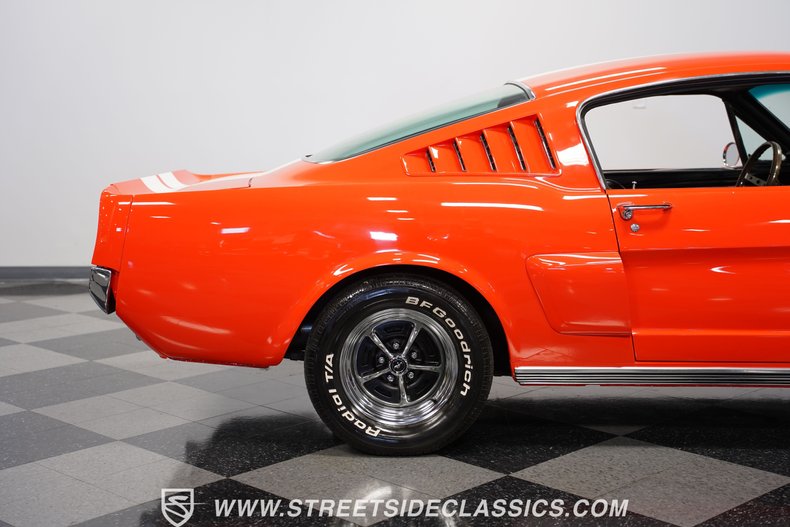 Unknown-Mustang-1965-Orange-Black-38