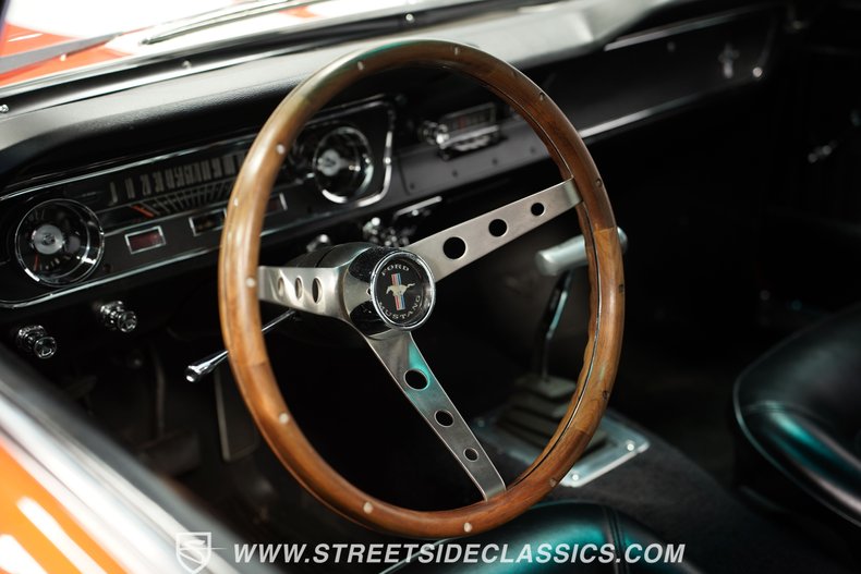 Unknown-Mustang-1965-Orange-Black-48