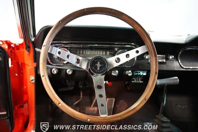 Unknown-Mustang-1965-Orange-Black-49
