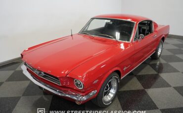 Unknown-Mustang-1965-Poppy-Red-Black-10