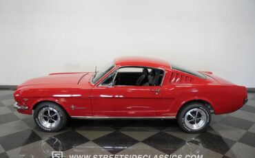 Unknown-Mustang-1965-Poppy-Red-Black-11
